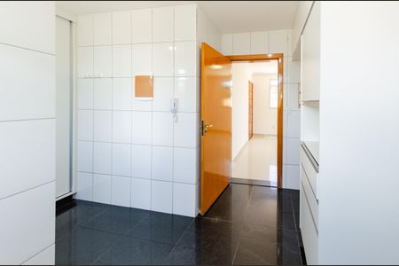 Apartamento para alugar com 140m², 3 quartos e 2 vagasCozinha