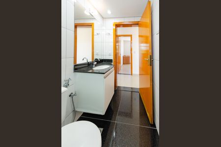 Apartamento para alugar com 140m², 3 quartos e 2 vagasBanheiro social