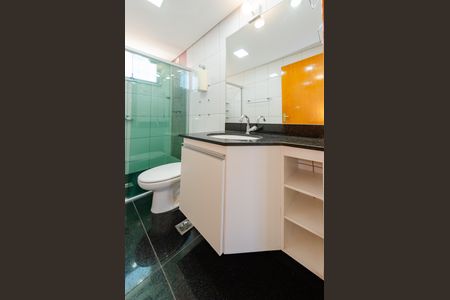 Apartamento para alugar com 140m², 3 quartos e 2 vagasBanheiro social