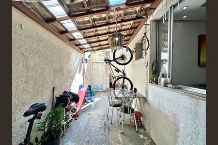 Apartamento à venda com 3 quartos, 76m² em Planalto, Belo Horizonte