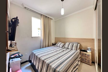 Apartamento à venda com 3 quartos, 76m² em Planalto, Belo Horizonte
