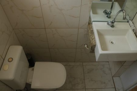 Casa à venda com 506m², 2 quartos e 6 vagasBanheiro 1