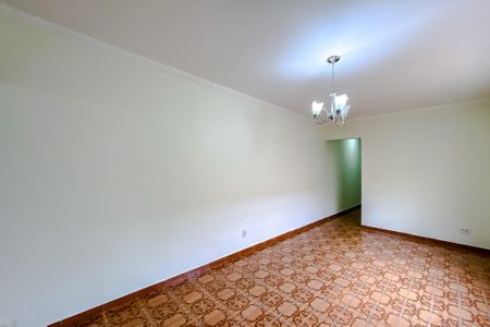 Sala de casa para alugar com 2 quartos, 70m² em Vila Bertioga, São Paulo