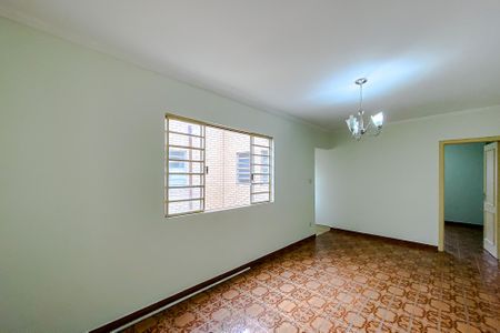 Sala de casa para alugar com 2 quartos, 70m² em Vila Bertioga, São Paulo