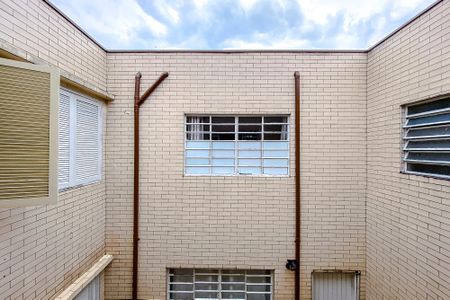 Vista da Sala de casa para alugar com 2 quartos, 70m² em Vila Bertioga, São Paulo