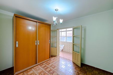 Quarto 1 de casa para alugar com 2 quartos, 70m² em Vila Bertioga, São Paulo