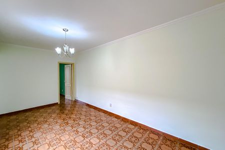 Casa para alugar com 70m², 2 quartos e sem vagaSala