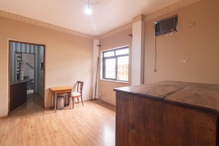 Casa à venda com 350m², 4 quartos e 2 vagas Casa à venda com 350m², 4 quartos e 2 vagasSuíte 3