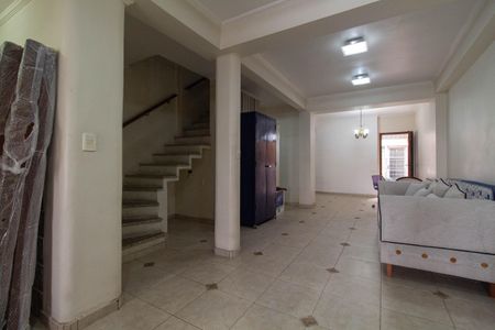 Sala de casa para alugar com 4 quartos, 350m² em Vila Mariana, São Paulo