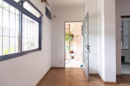 Closet da Suíte 1 de casa para alugar com 4 quartos, 350m² em Vila Mariana, São Paulo