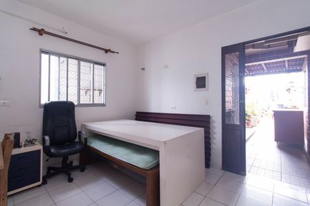Casa à venda com 350m², 4 quartos e 2 vagas Casa à venda com 350m², 4 quartos e 2 vagasCorredor