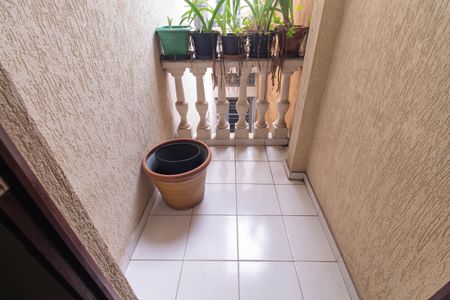 Casa à venda com 350m², 4 quartos e 2 vagas Casa à venda com 350m², 4 quartos e 2 vagasVaranda da Suíte 2