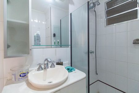 Casa à venda com 350m², 4 quartos e 2 vagas Casa à venda com 350m², 4 quartos e 2 vagasBanheiro da Suíte 2