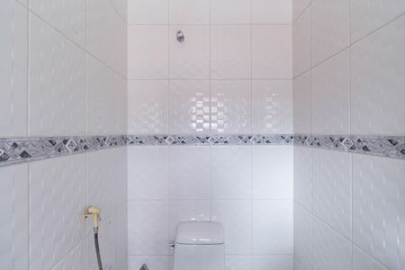 Casa à venda com 350m², 4 quartos e 2 vagas Casa à venda com 350m², 4 quartos e 2 vagasBanheiro da Suíte 4