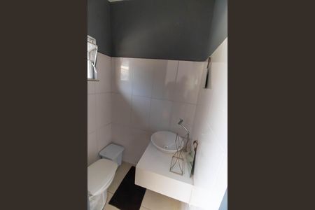 Casa à venda com 120m², 3 quartos e 2 vagasLavabo