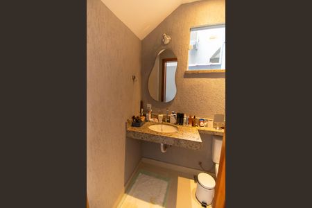 Casa à venda com 120m², 3 quartos e 2 vagasLavabo