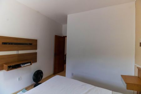 Casa à venda com 120m², 3 quartos e 2 vagasSuíte 1