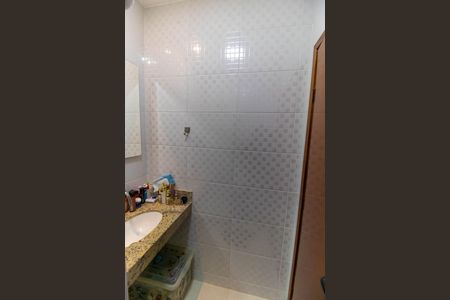 Casa à venda com 120m², 3 quartos e 2 vagasBanheiro da Suíte 1