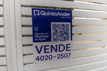Casa à venda com 120m², 3 quartos e 2 vagasPlaquinha 