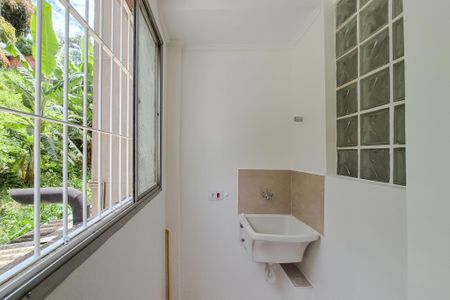 Apartamento à venda com 61m², 2 quartos e 1 vagaÁrea de Serviço