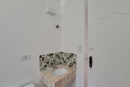 Apartamento à venda com 61m², 2 quartos e 1 vagaBanheiro Social