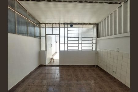 Casa para alugar com 66m², 2 quartos e 1 vagaÁrea de Serviço