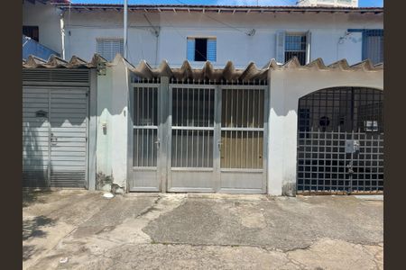 Casa para alugar com 66m², 2 quartos e 1 vagaFachada