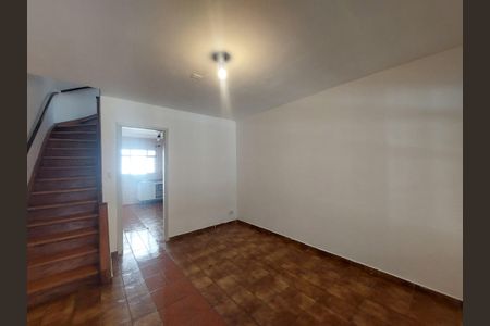 Sala de casa para alugar com 2 quartos, 66m² em Jurubatuba, São Paulo