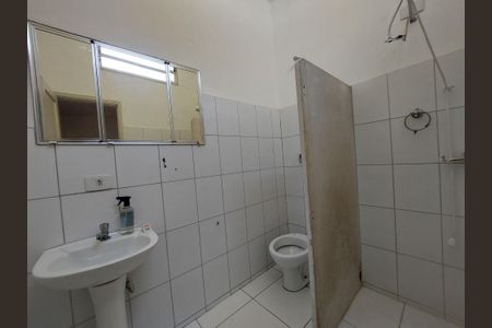 Casa para alugar com 66m², 2 quartos e 1 vagaBanheiro