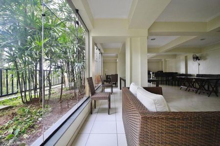 Apartamento para alugar com 73m², 2 quartos e 1 vagaÁrea comum - Salão de festas