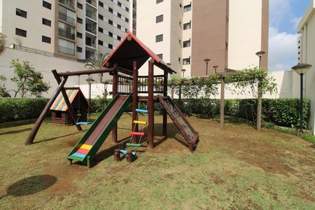 Apartamento para alugar com 50m², 2 quartos e 1 vagaPlayground