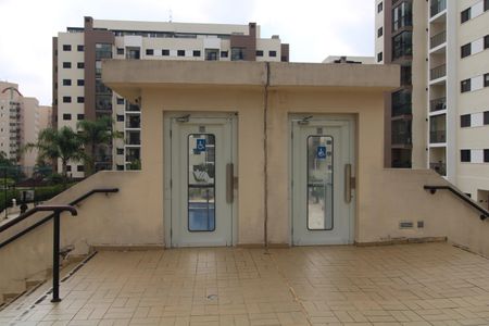 Apartamento para alugar com 50m², 2 quartos e 1 vagaElevador externo