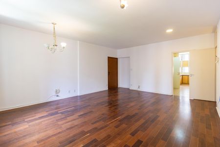 Apartamento à venda com 106m², 2 quartos e 1 vagaSala