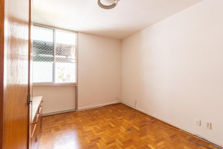 Apartamento à venda com 106m², 2 quartos e 1 vagaQuarto 2
