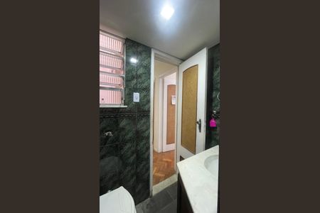 Apartamento para alugar com 53m², 2 quartos e sem vaga Apartamento para alugar com 53m², 2 quartos e sem vagaBanheiro