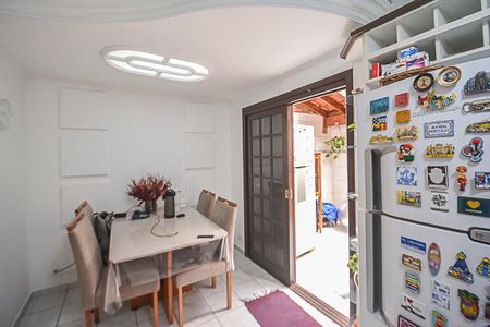 Casa de condomínio para alugar com 107m², 3 quartos e 2 vagas Casa de condomínio para alugar com 107m², 3 quartos e 2 vagasCozinha