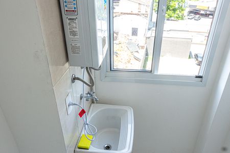 Apartamento para alugar com 39m², 2 quartos e sem vagaCozinha e Área de Serviço