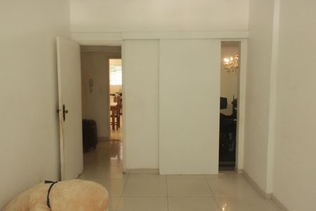Apartamento para alugar com 230m², 3 quartos e 2 vagasSuite 1