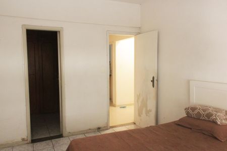 Apartamento para alugar com 230m², 3 quartos e 2 vagasQuarto