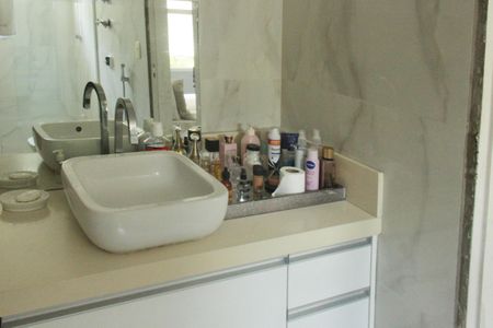 Apartamento para alugar com 230m², 3 quartos e 2 vagasBanheiro da Suíte 2