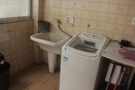 Apartamento para alugar com 230m², 3 quartos e 2 vagasCozinha e Área de Serviço