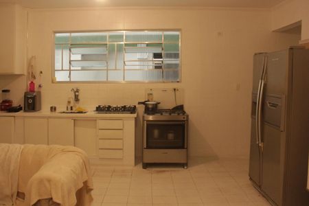 Apartamento para alugar com 230m², 3 quartos e 2 vagasCozinha e Área de Serviço