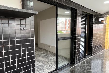 Apartamento para alugar com 127m², 3 quartos e 2 vagasVaranda