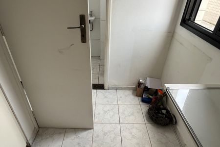 Apartamento para alugar com 127m², 3 quartos e 2 vagasQuarto de Serviço