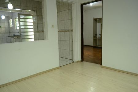 Casa para alugar com 1 quarto, 65m² em Vila Helena, Suzano