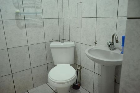 Casa para alugar com 1 quarto, 65m² em Vila Helena, Suzano