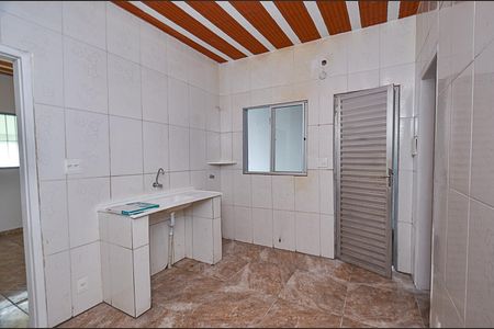 Casa para alugar com 80m², 1 quarto e 1 vagaCozinha