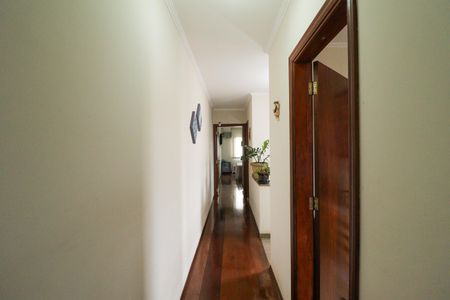 Apartamento para alugar com 168m², 3 quartos e 3 vagas Apartamento para alugar com 168m², 3 quartos e 3 vagasCorredor