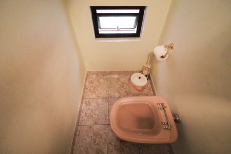 Apartamento para alugar com 168m², 3 quartos e 3 vagas Apartamento para alugar com 168m², 3 quartos e 3 vagasLavabo