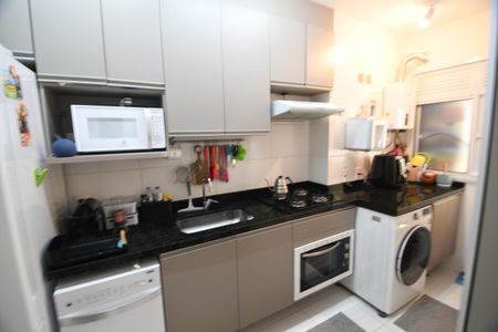 Apartamento à venda com 56m², 2 quartos e 1 vagaCozinha